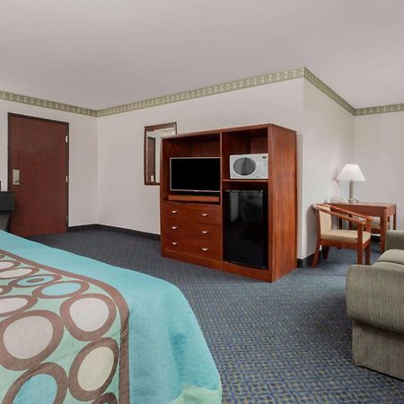 Super 8 By Wyndham Sacramento Hotel Exterior photo