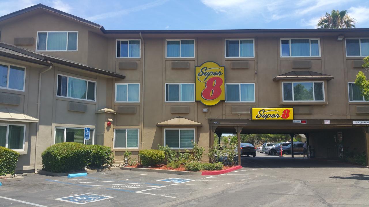 Super 8 By Wyndham Sacramento Hotel Exterior photo