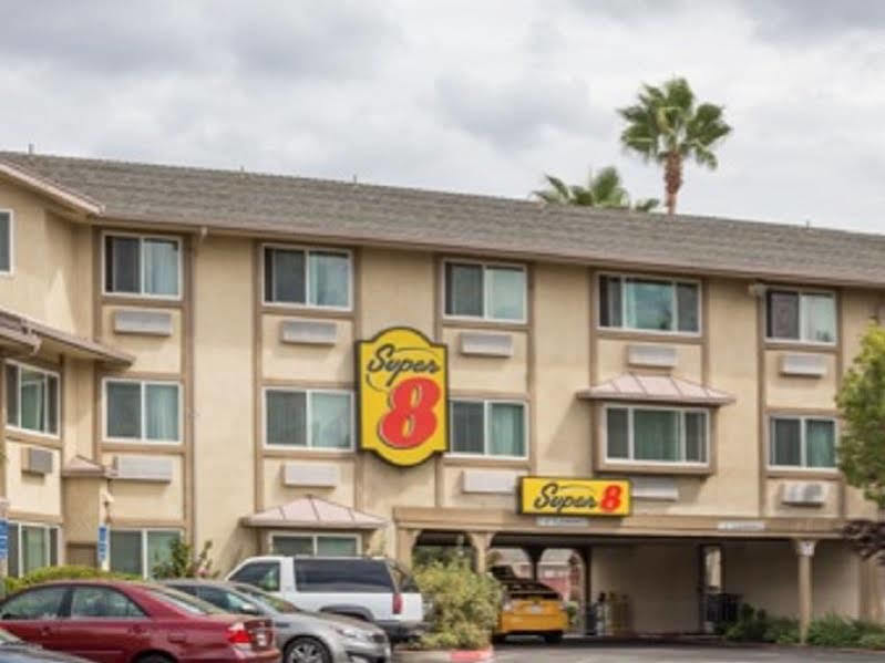 Super 8 By Wyndham Sacramento Hotel Exterior photo